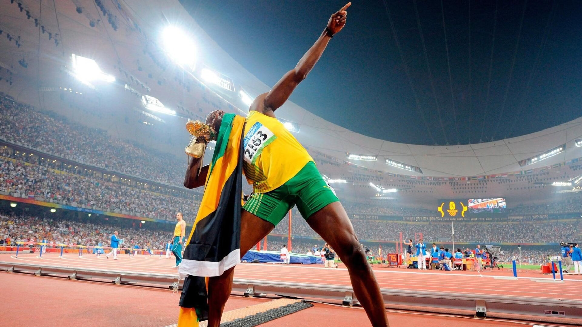 巨人狼队中锋唐斯记录全队最高得分，组图_76人胜森林狼 唐斯突破单臂暴力隔扣恩比德